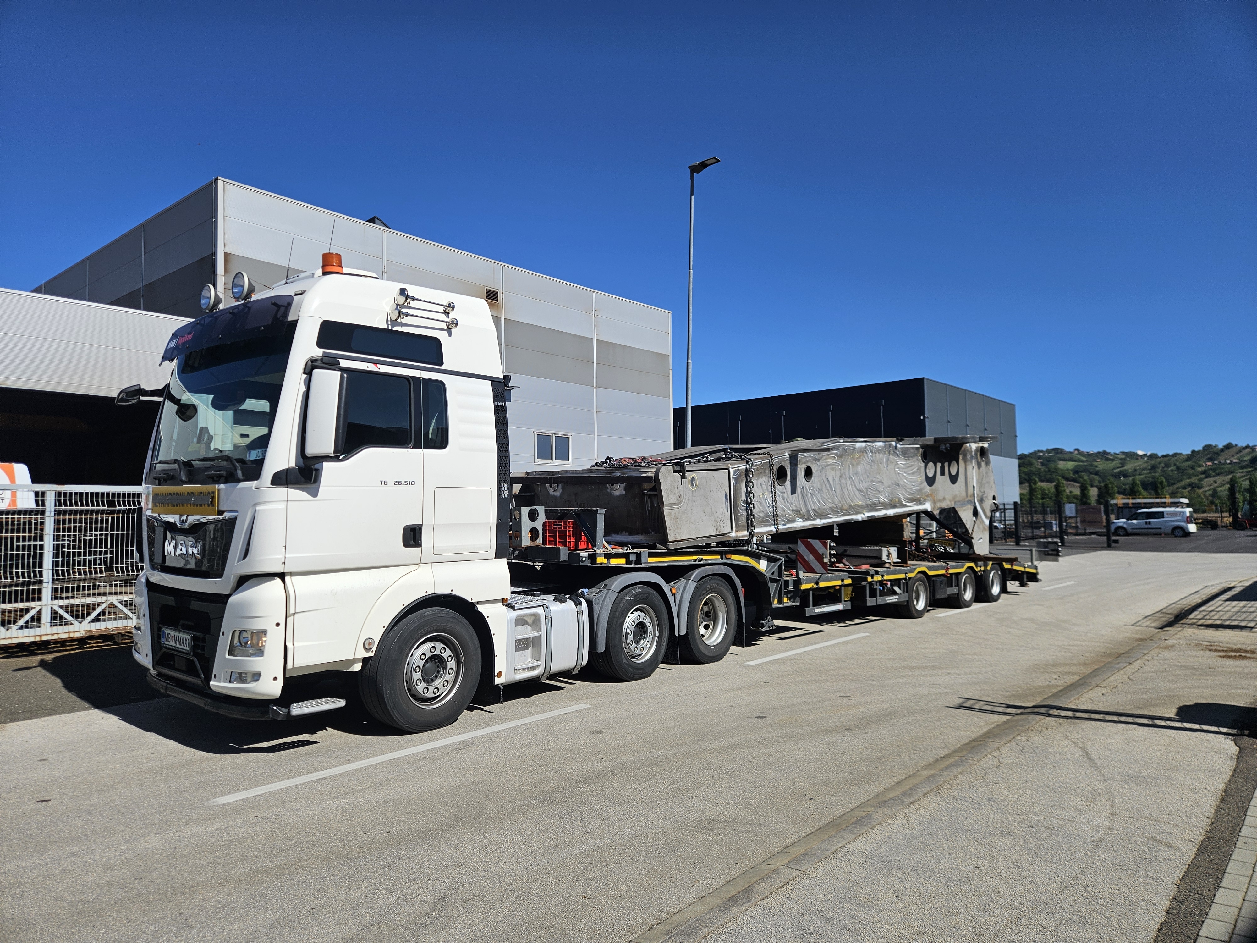 IP MA-LINER – prevoz industrijske opreme, konstrukcij in drugih tovorov